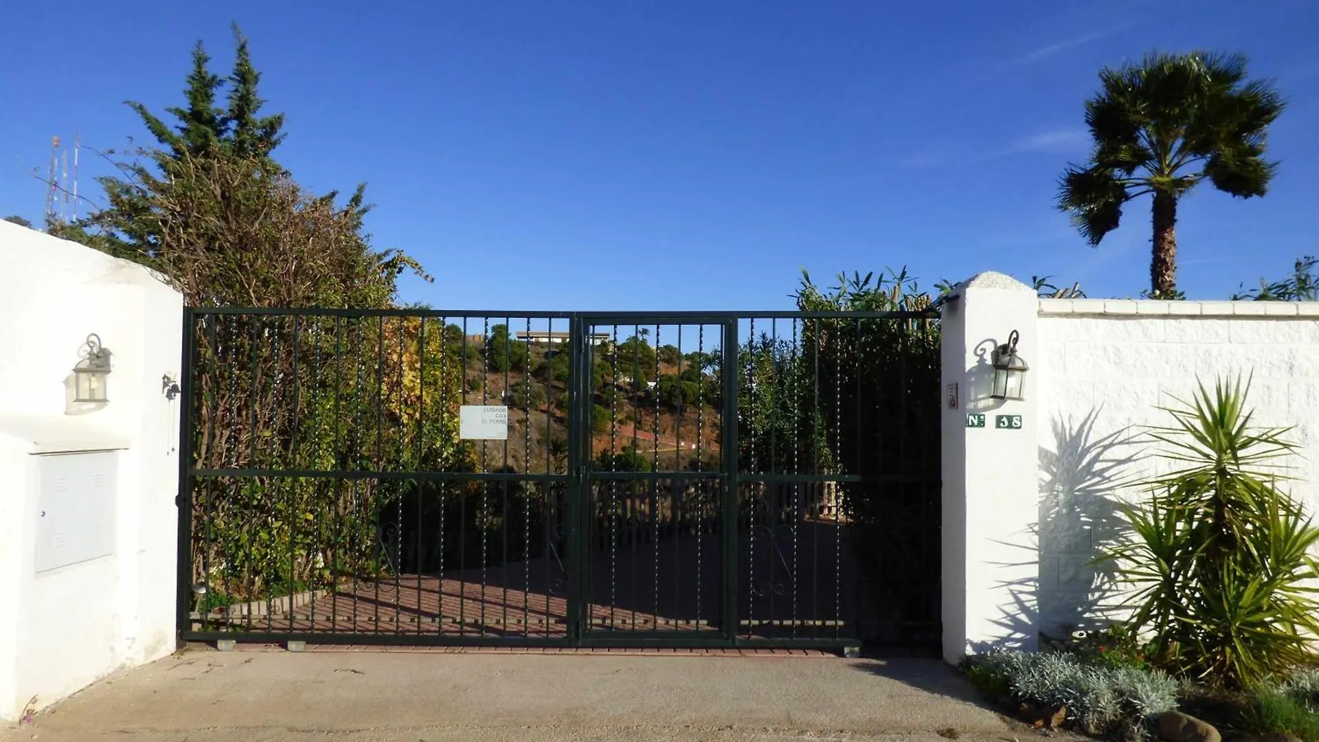 Selecta Casa Blanca Estepona