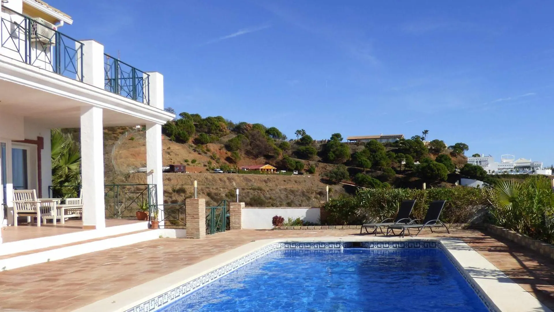 Selecta Casa Blanca Estepona Spain