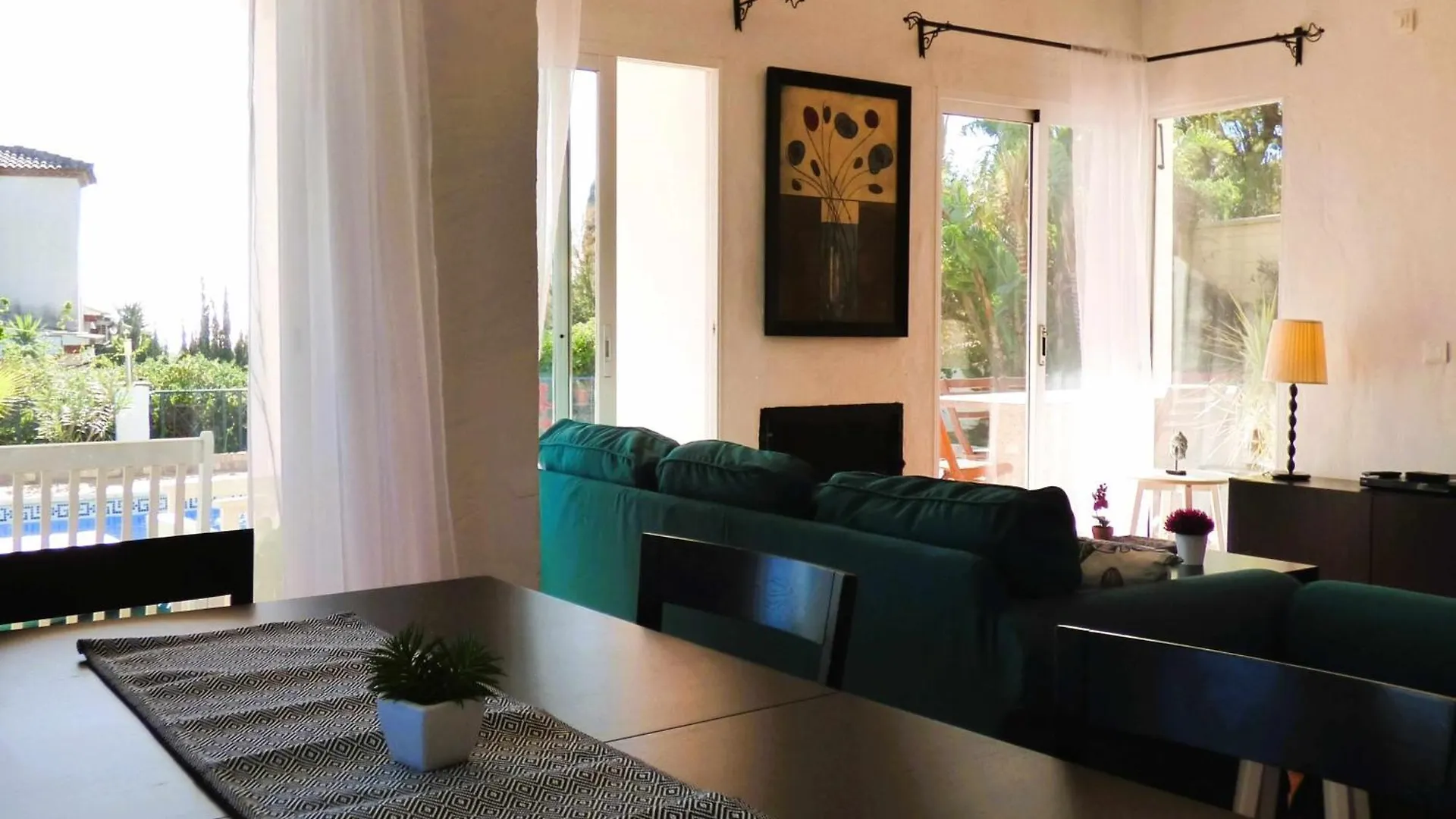 Selecta Casa Blanca Estepona